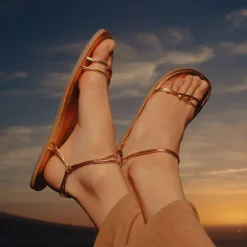 Groundies Sandals|Spring / Summer<® Cadiz Women gold