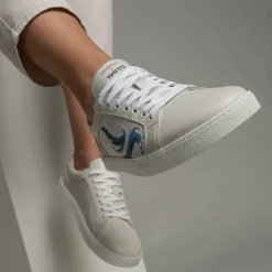 Groundies Spring / Summer<® Universe X NAITO Women off-white/wave